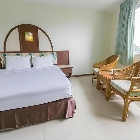 Lake Inn Hotel Songkhla Exterior photo